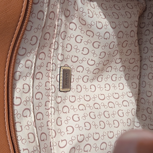 GUESS "RODNEY" Carmel Crosshatch Structured vinyl Tote NWOT - Picture 11 of 16